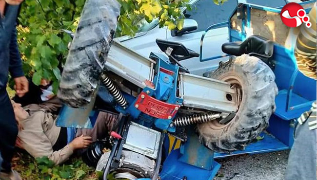 Pat Pat ile Otomobil çarpıştı