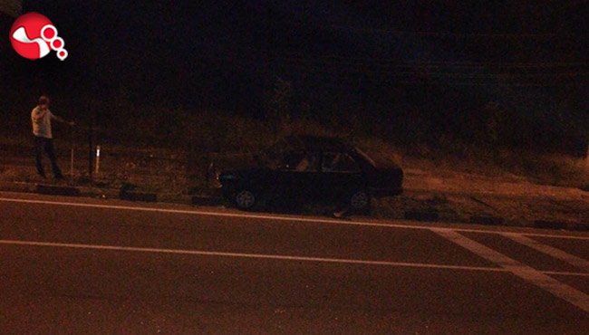 Araç su kanalına düştü!..