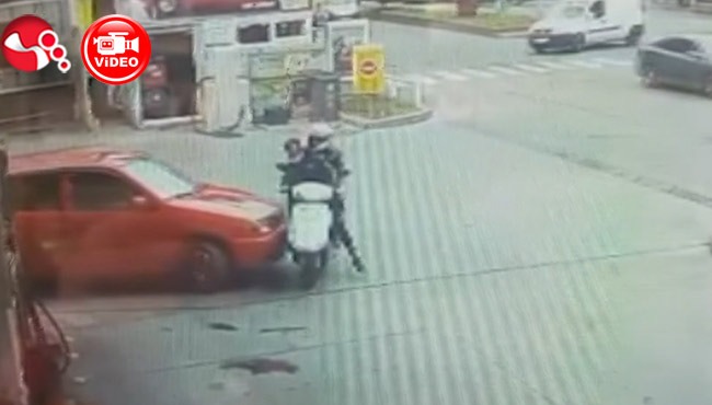 Kafa kafaya çarmışmışlardı: İşte o anlar...