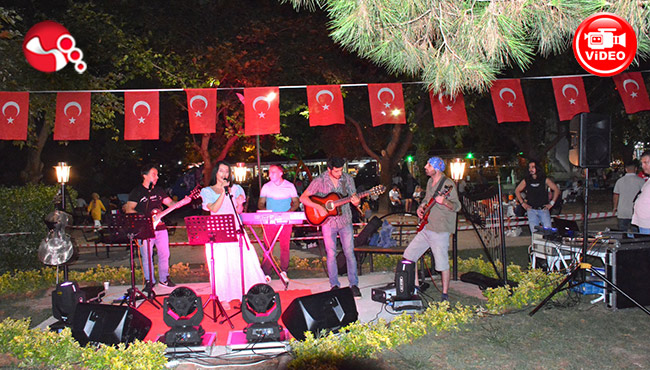 SANAT SOKAĞI’NDA 30 AĞUSTOS COŞKUSU...