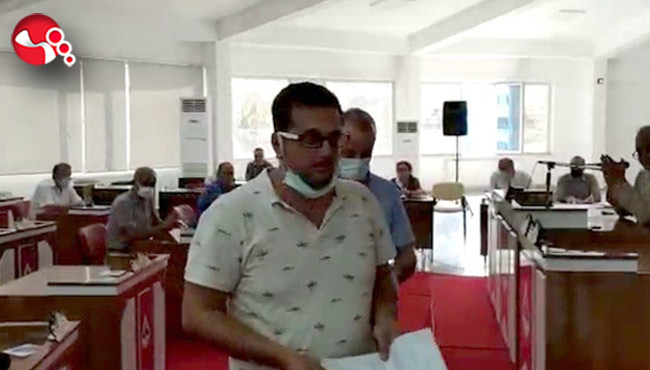 AK Partili Meclis Üyeleri salonu terk ettiler