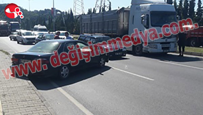 İki TIR arasında kalıyordu...