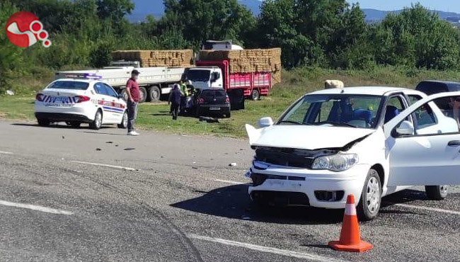 Faciadan dönüldü; 1‘i çocuk 4 yaralı var