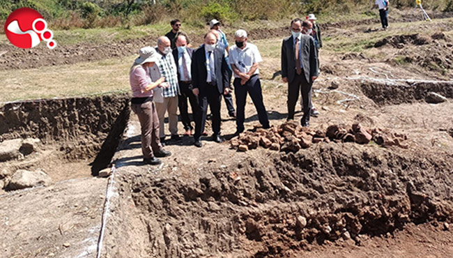 Vali Tutulmaz, Acheron Kazı Çalışmalarını inceledi