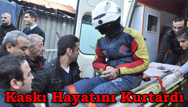 KAZA SONRASI ŞOKA GİREN YARALI KASKINI ÇIKARTTIRMADI