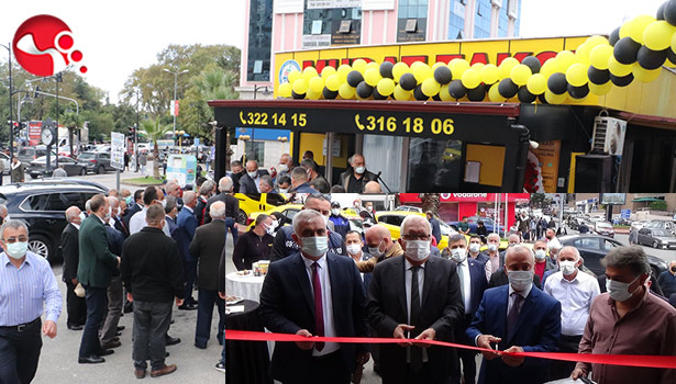 Durağın açılışı yapıldı: Gelen telefonu Posbıyık açtı…