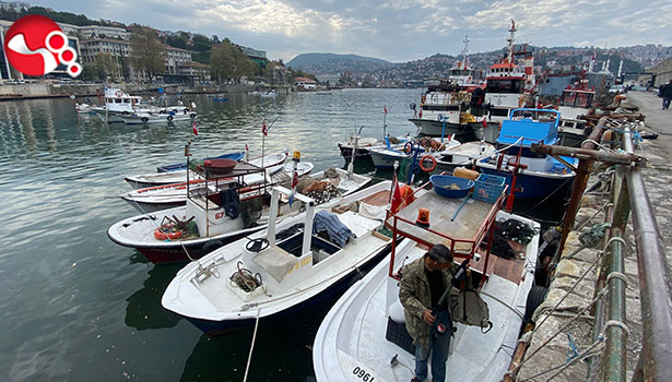 Balıkçılar denize açılamadı