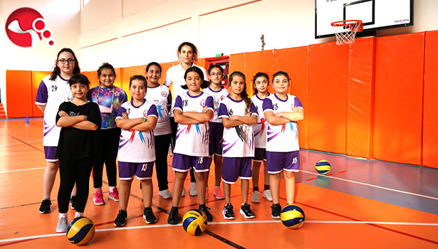 Spor yapan gençler yetiştirmek istiyoruz...