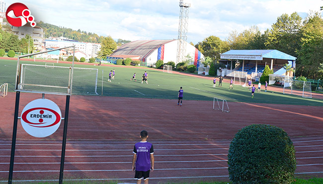 ERDEMİR STADI VE SPOR SALONU KAPILARINI ONLAR İÇİN AÇTI…
