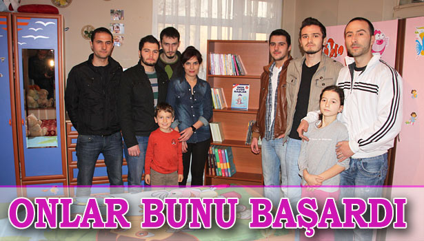 ÜNİVERSİTE ÖĞRENCİLERİ, 3 EVİ KÜTÜPHANEYE KAVUŞTURDU