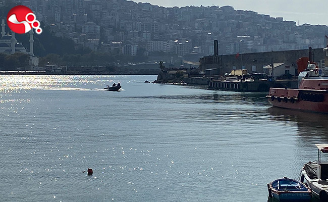 Oğlunu canlı yayında rehin almıştı, bu kez de teknede intihara kalkıştı