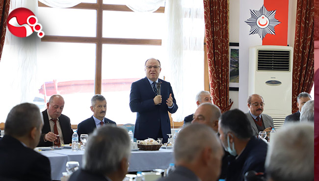 Vali Mustafa Tutulmaz Muhtarlarla bir araya geldi