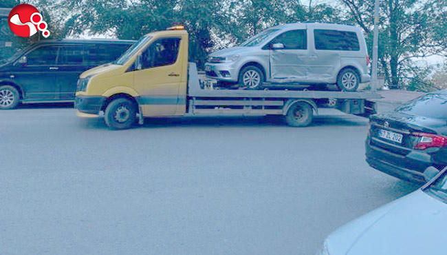 Kafa kafaya çarpıştılar!