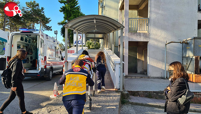 Otomobil öğrenciye çarptı!