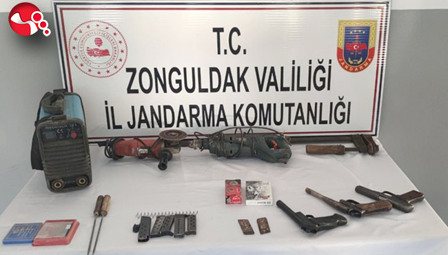 Kaçak silah imalathanesine baskın