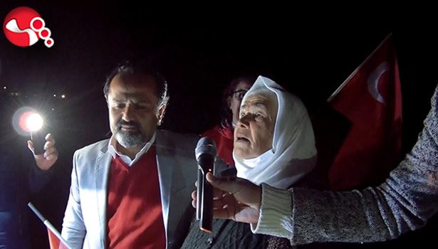 80 yaşındaki Kadriye Teyze Andımız'ı okudu