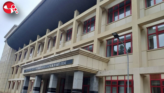 Eczacılık Fakültesi Eczacılıkta Uzmanlık Eğitimi Giriş sınavında derece yaptı