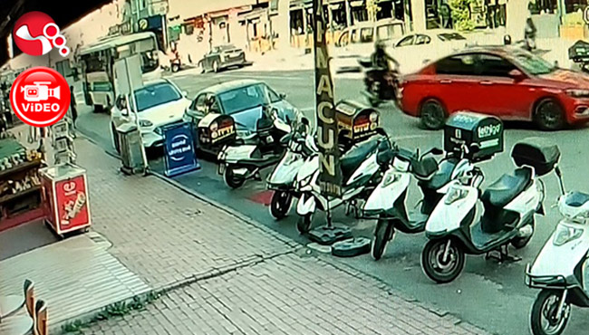 Otomobille motosiklet çarpıştı!..