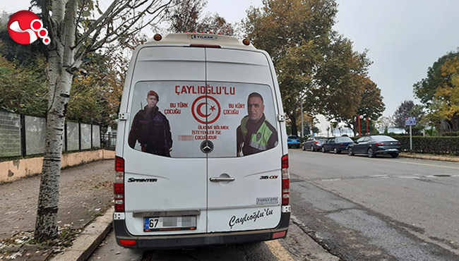 Şehitler için minibüsüne yazdığı yazı ilgi odağı oldu