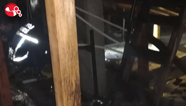 3 katlı binada yangın paniği