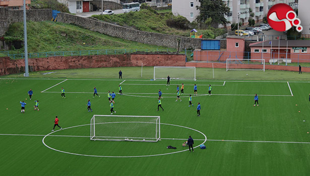 Yenilenen zeminde ilk antreman!..