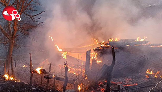 İki katlı ev alevlere teslim oldu