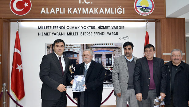 SİGARAYI BIRAKANLARA HEDİYE VERİLDİ