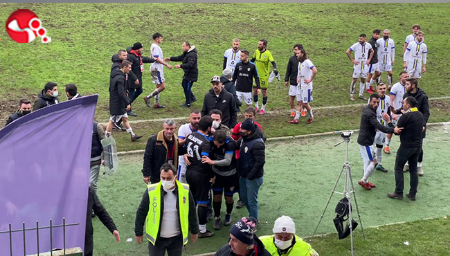 Amatör maçta ortalık savaş alanına döndü!..