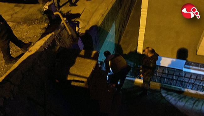 Oysa ki şakalaşıyorlardı