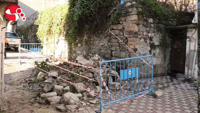 İstinat duvarı çöktü!..