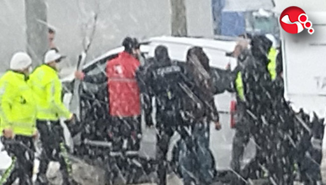 Kaza... Kaza... Kaza... Yaralılar var...