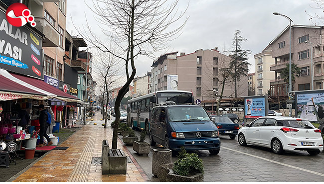 Trafik yoğunluğu vatandaşı çileden çıkarttı