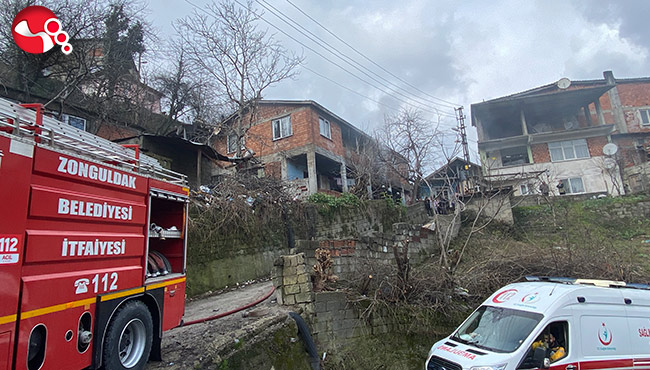 İki katlı ev kullanılmaz hale geldi!