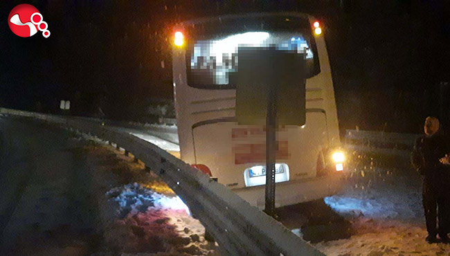 BARİYERLERE ÇARPTI!