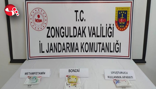 Uyuşturucu Maddeyle yakalandılar...