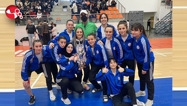 ÜNİLİG’de madalyalar...