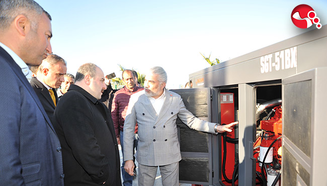 Bakan Varank, Yerli ve Milli Motorlu Starkgen Jeneratörü inceledi