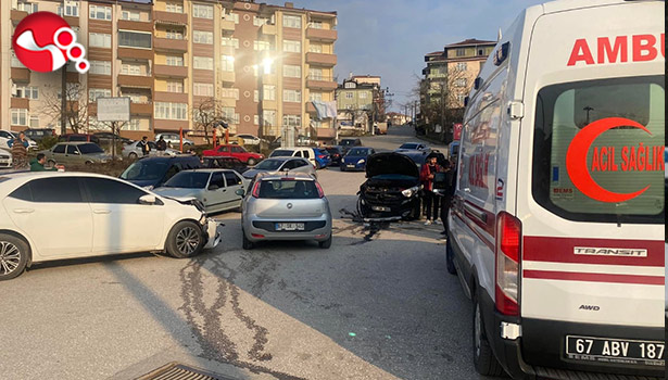 Kafa kafaya çarpıştılar!!!