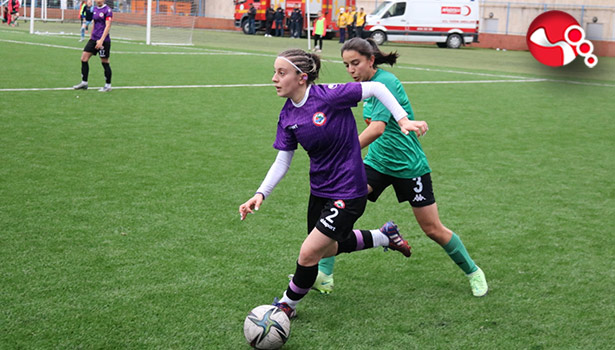 Altın KIzlardan gol şov...