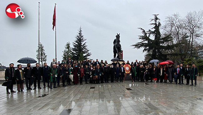 5 Nisan Avukatlar Günü kutlandı