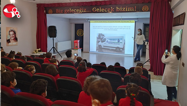 Miniklere Geri Dönüşüm Çalışmaları anlatıldı