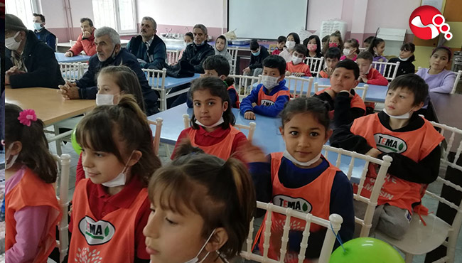 TEMA rozetlerini ve kartlarını aldılar