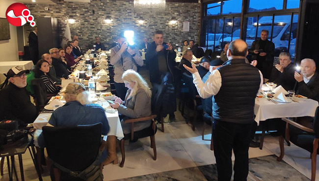 GAZETECİLER EFTELYA OTEL DE İFTAR YEMEĞİNDE BULUŞTU..