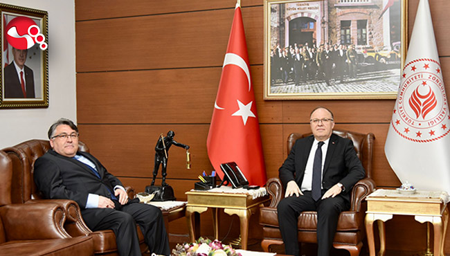 Yeni Rektör, Vali Tutulmaz’ı ziyaret etti...