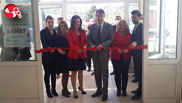 Bileşik Sanatlar ve Kozmetik Kimya Sergisi açıldı