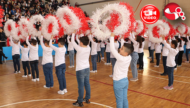 Ereğli İlkokulu'ndan muhteşem gösteri...