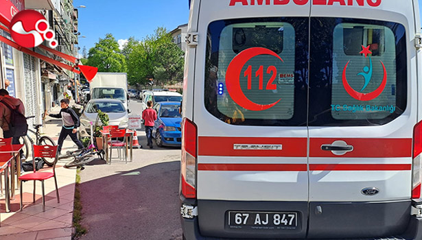 Bisikletten düştü!