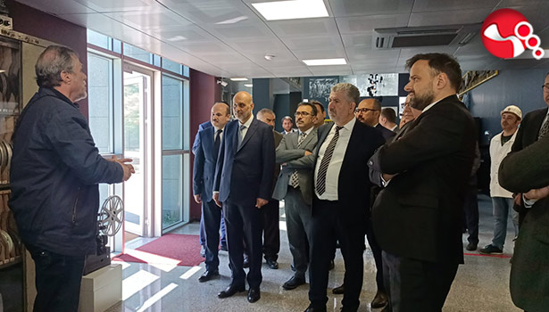 Bakan Yardımcısı Dönmez ve beraberinki heyet Maden Müzesi'ni gezdi