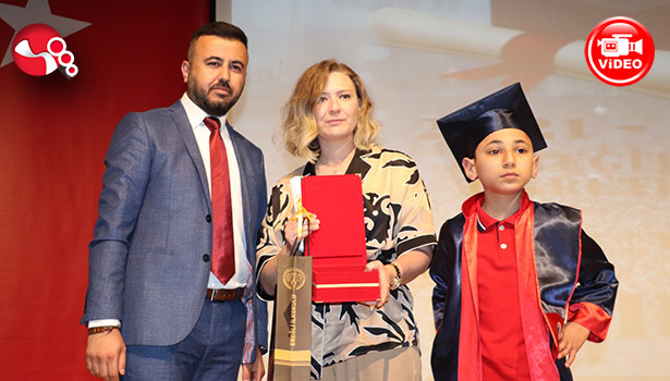 Ereğli İlkokulu'nda mezuniyet coşkusu...