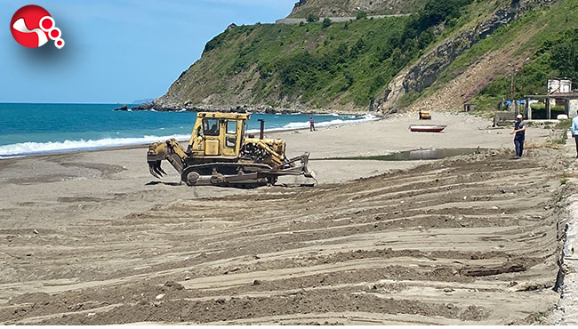 Göbü sahilinde temizlik çalışmaları başlatıldı